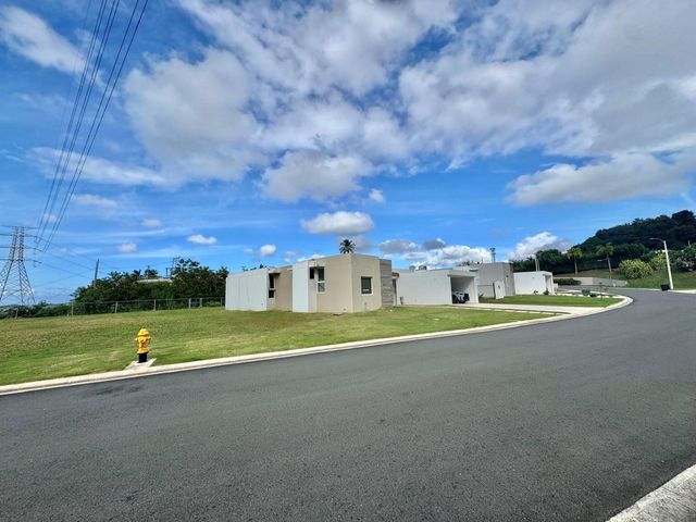 Lot 5 D’COVE, Guaynabo, PR 00969