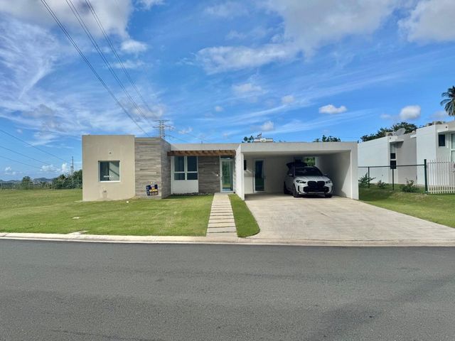 Lot 5 D’COVE, Guaynabo, PR 00969