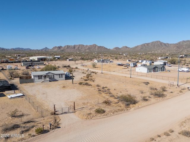 52989 W CENTURY Road, Maricopa, AZ 85139