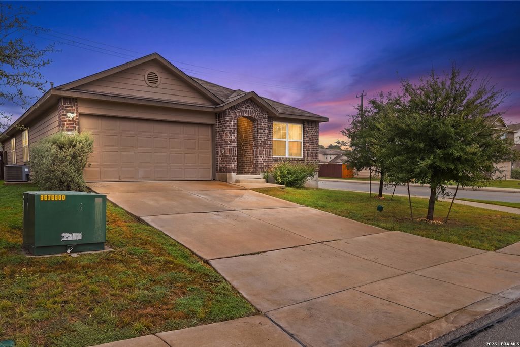 8147 SLEEPY BRK, San Antonio, TX 78244