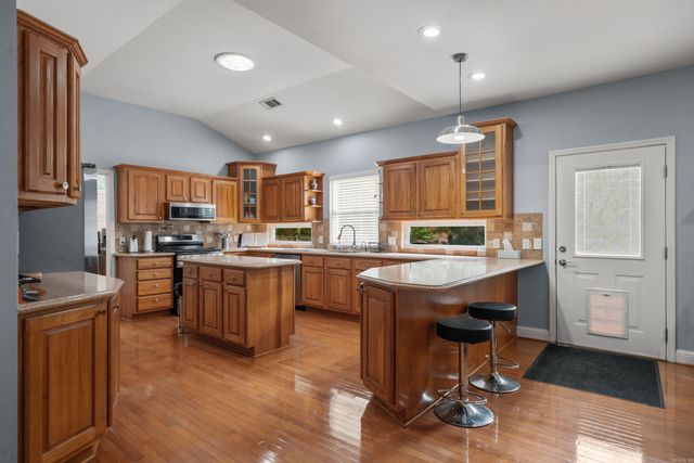 100 Penbay Place, Hot Springs, AR 71901