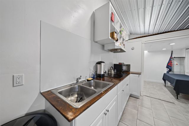2213 Ellis Drive, Rosharon, TX 77583