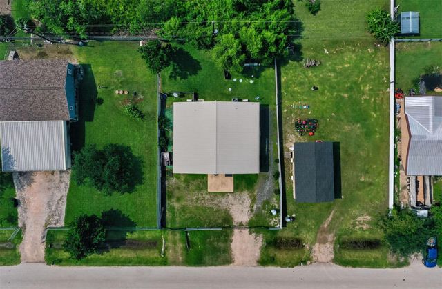 2213 Ellis Drive, Rosharon, TX 77583