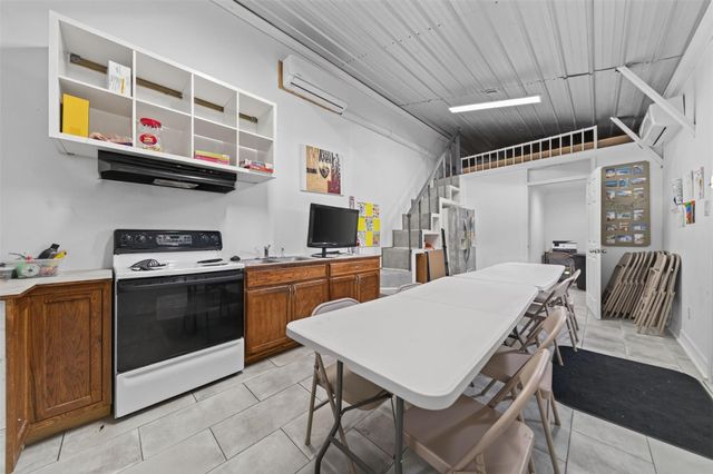 2213 Ellis Drive, Rosharon, TX 77583