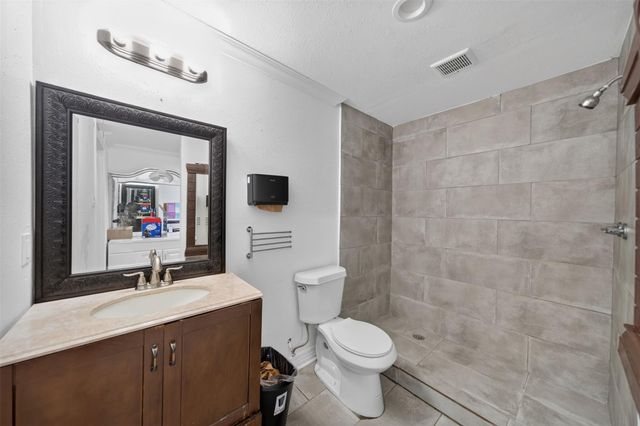 2213 Ellis Drive, Rosharon, TX 77583