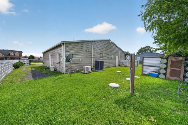 2213 Ellis Drive, Rosharon, TX 77583