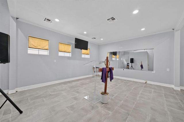 2213 Ellis Drive, Rosharon, TX 77583