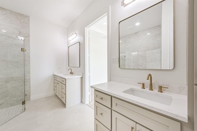 749 Wagon Wheel Trail, Angleton, TX 77515