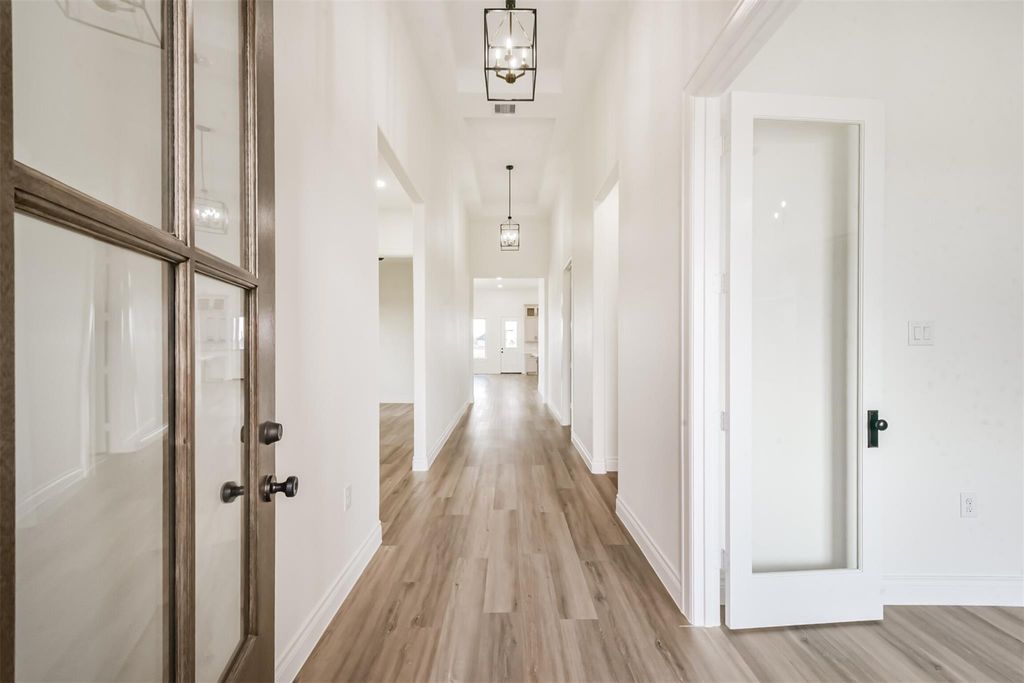 749 Wagon Wheel Trail, Angleton, TX 77515