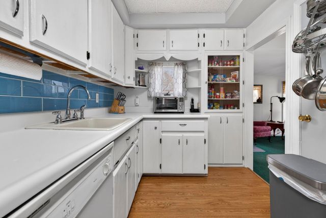 16 Montgomery Drive, Farmington, NH 03835