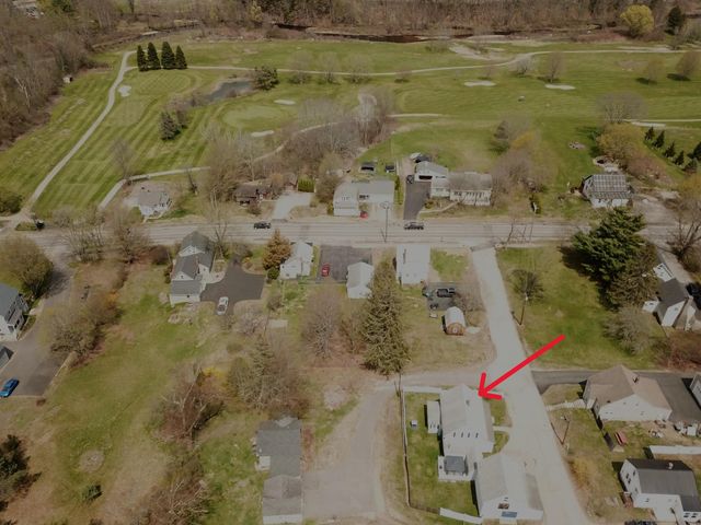 16 Montgomery Drive, Farmington, NH 03835