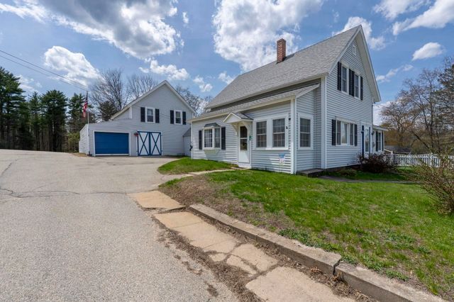 16 Montgomery Drive, Farmington, NH 03835
