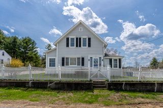 16 Montgomery Drive, Farmington, NH 03835