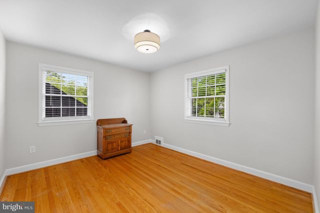 8015 GLENDALE RD, Chevy Chase, MD 20815
