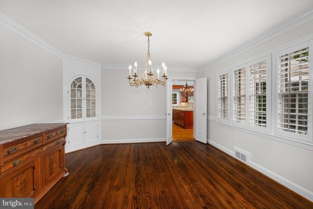 8015 GLENDALE RD, Chevy Chase, MD 20815