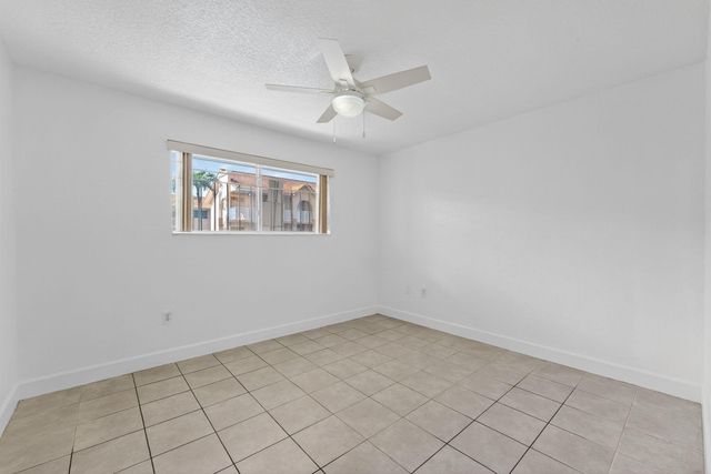 7011 W 29th Avenue 125, Hialeah, FL 33018