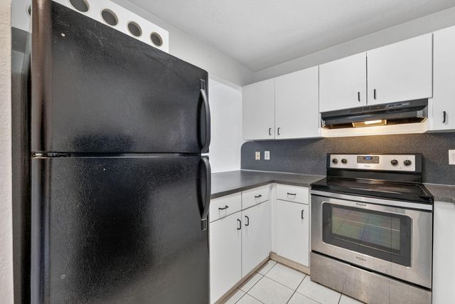 7011 W 29th Avenue 125, Hialeah, FL 33018