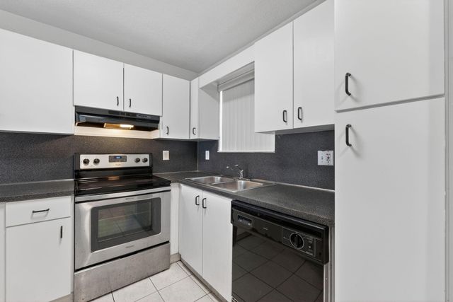 7011 W 29th Avenue 125, Hialeah, FL 33018