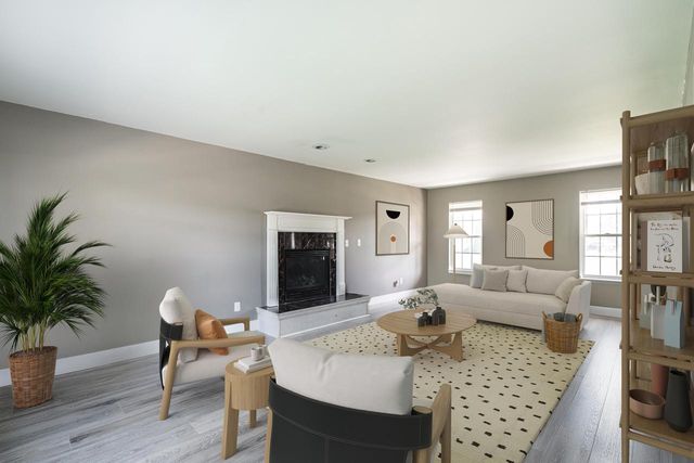 3202 Pleasant View CIRCLE, Racine, WI 53402