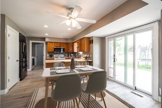 3202 Pleasant View CIRCLE, Racine, WI 53402