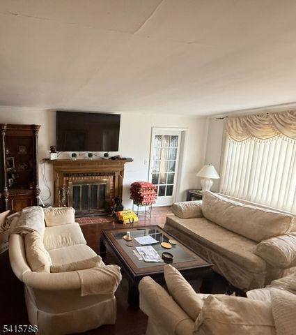 59 Hillside Ave, West Orange Twp., NJ 07052