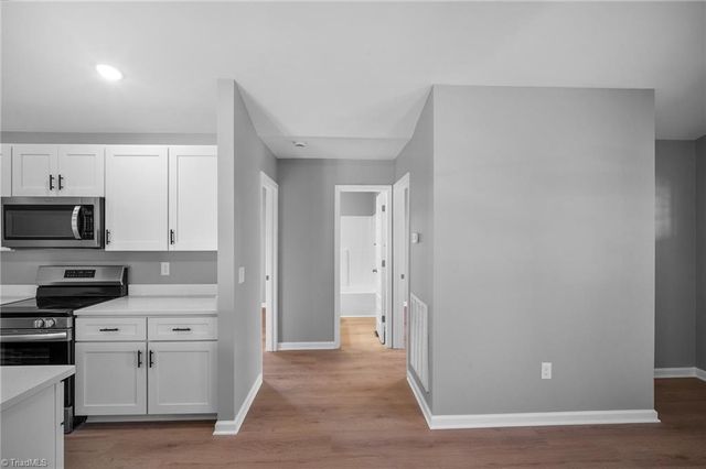 107 College Street, Thomasville, NC 27360