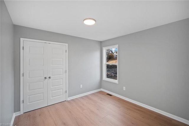 107 College Street, Thomasville, NC 27360