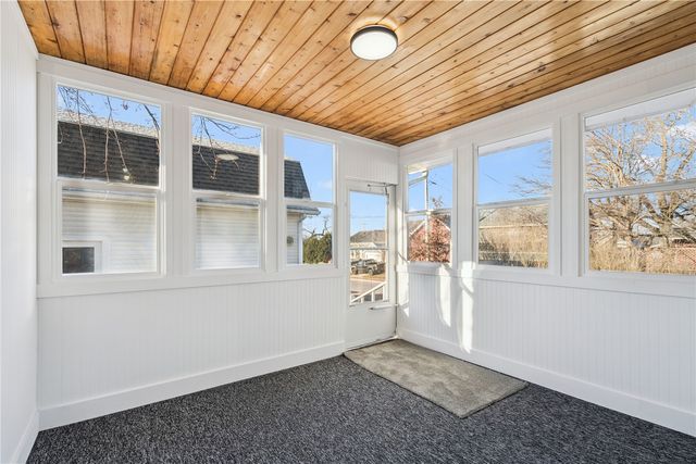 2015 8th Avenue, Marion, IA 52302