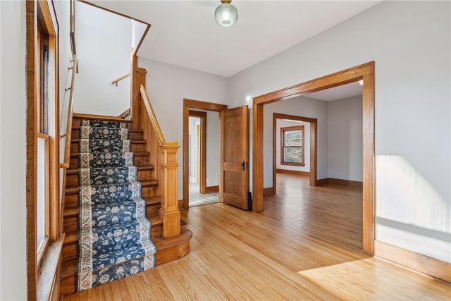 2015 8th Avenue, Marion, IA 52302