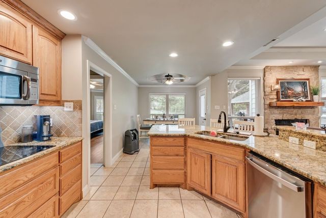 5810 Mulberry Lane, Midlothian, TX 76065