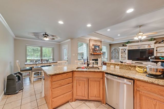 5810 Mulberry Lane, Midlothian, TX 76065