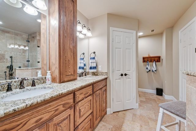 5810 Mulberry Lane, Midlothian, TX 76065