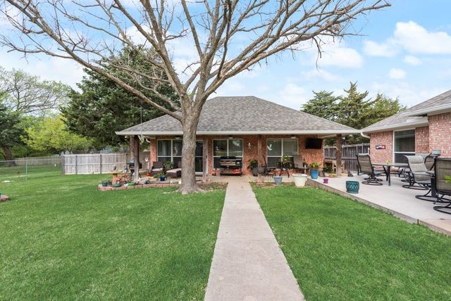 5810 Mulberry Lane, Midlothian, TX 76065