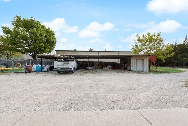 5810 Mulberry Lane, Midlothian, TX 76065