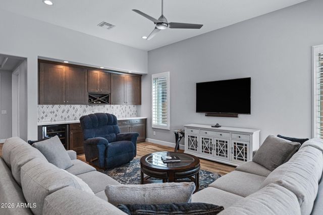 16897 W ALMERIA Road, Goodyear, AZ 85395