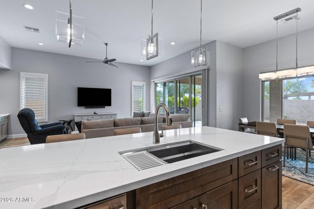 16897 W ALMERIA Road, Goodyear, AZ 85395