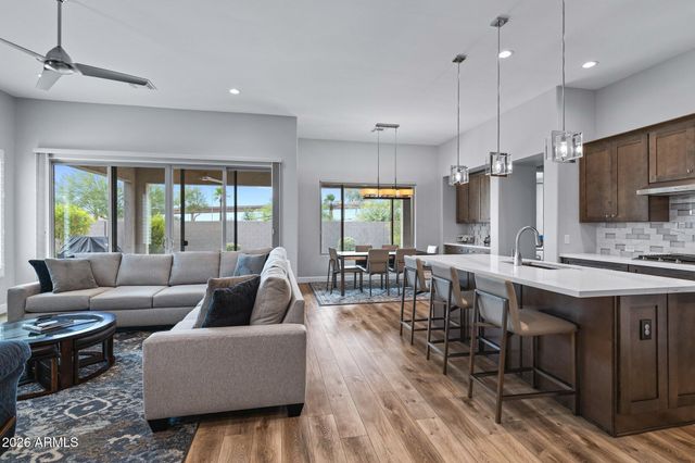 16897 W ALMERIA Road, Goodyear, AZ 85395
