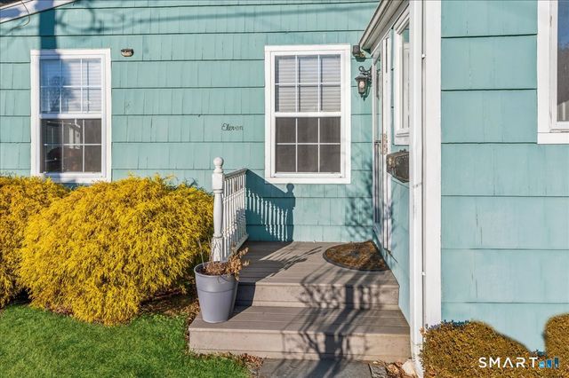 11 Margaret Street, Norwalk, CT 06851