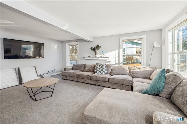 11 Margaret Street, Norwalk, CT 06851