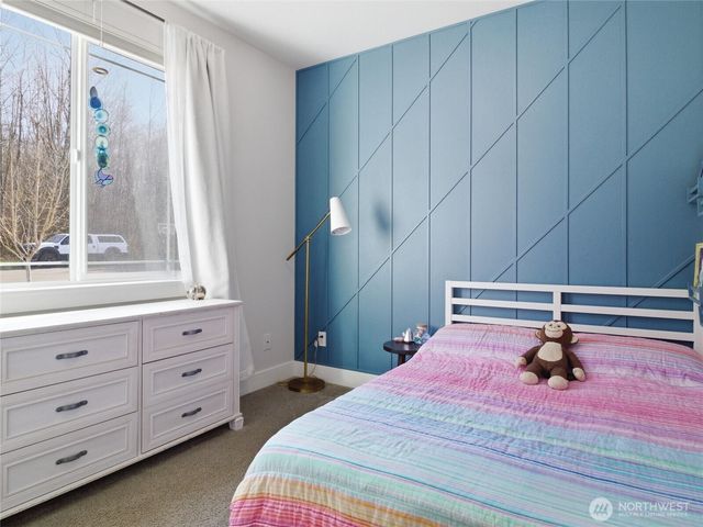 10123 Albany Park Lane SW, Rochester, WA 98579