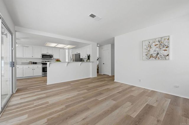 30172 Calle Belcanto, Menifee, CA 92584
