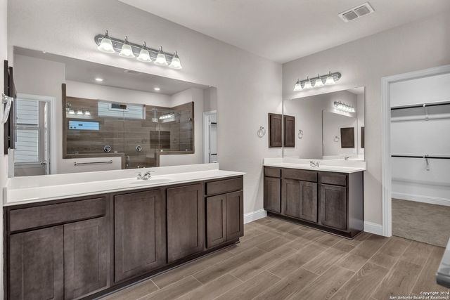 213 Fillmore Falls, Cibolo, TX 78108