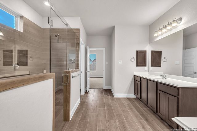 213 Fillmore Falls, Cibolo, TX 78108