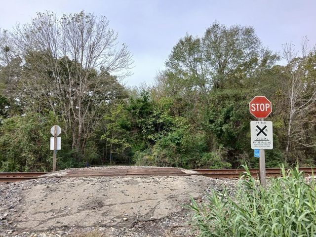 2561 Us Highway 287 N, Crockett, TX 75835
