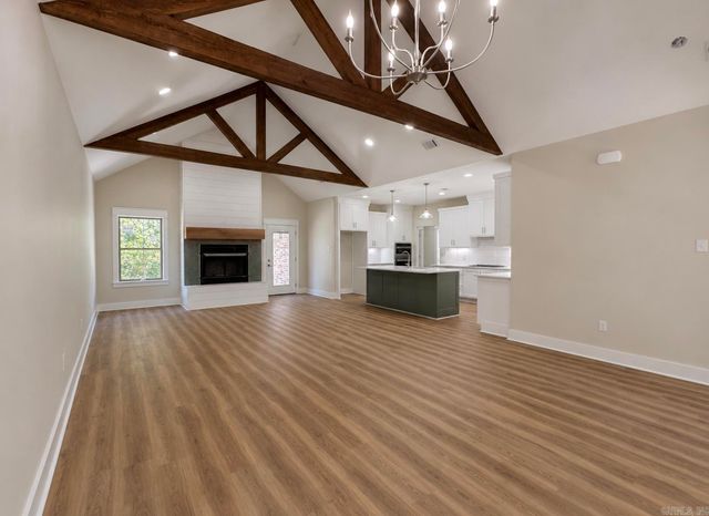 1213 E Carmichael Road, Cabot, AR 72023