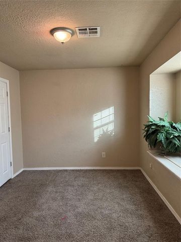 1421 N Norman Avenue, Moore, OK 73160