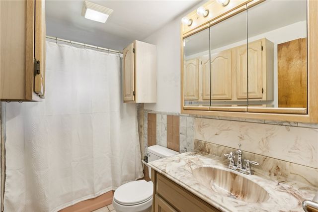 3052 Boughter Dr, Shenango Twp, PA 16101