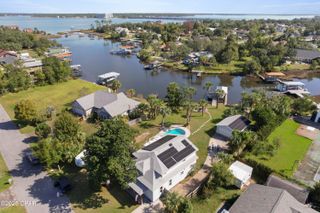 311 Kentucky Avenue, Lynn Haven, FL 32444