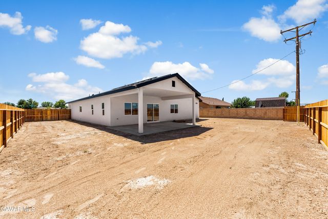 10433 Trumbull Street, California City, CA 93505