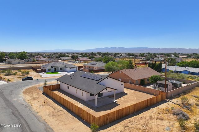 10433 Trumbull Street, California City, CA 93505